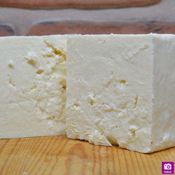 Tam Yağlı İnek Peyniri 700Gr