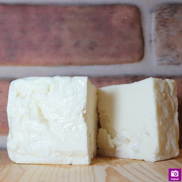 Tam Yağlı İnek Peyniri 700Gr